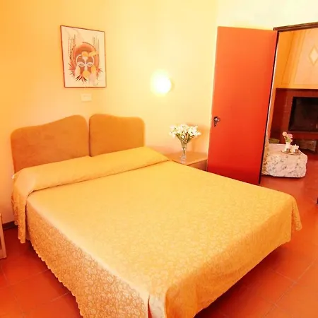 מלון Boni Cerri 2*